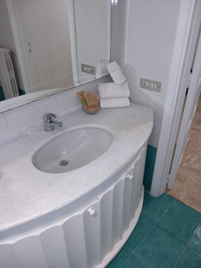 Wendy House Apartament Бари Экстерьер фото