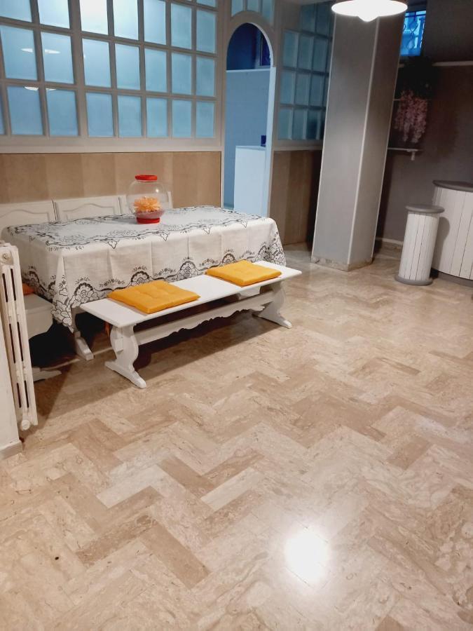 Wendy House Apartament Бари Экстерьер фото