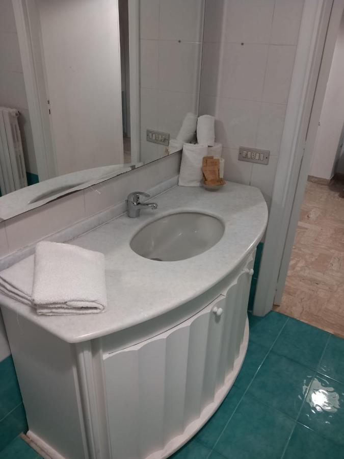 Wendy House Apartament Бари Экстерьер фото