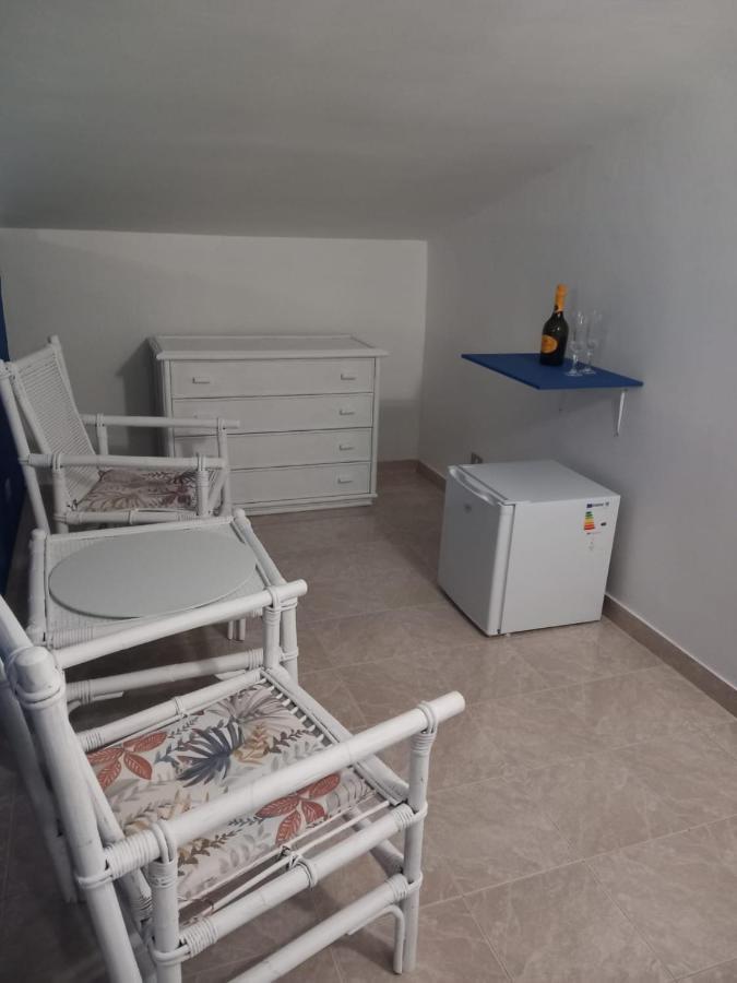 Wendy House Apartament Бари Экстерьер фото