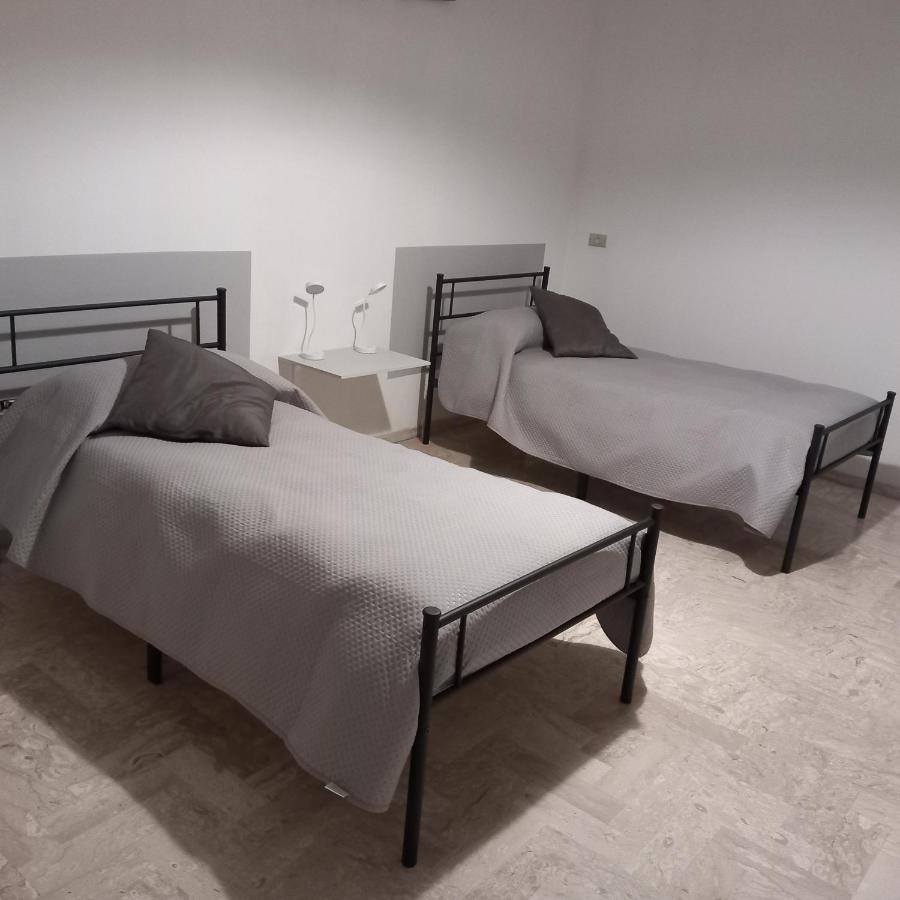 Wendy House Apartament Бари Экстерьер фото